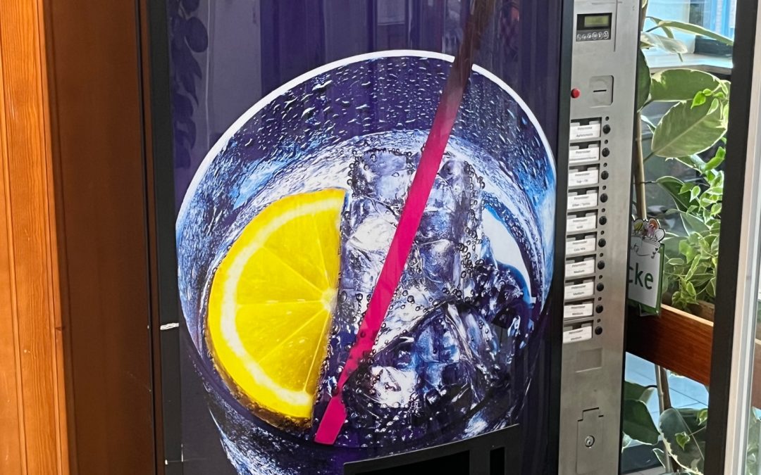 Neuer Getränkeautomat