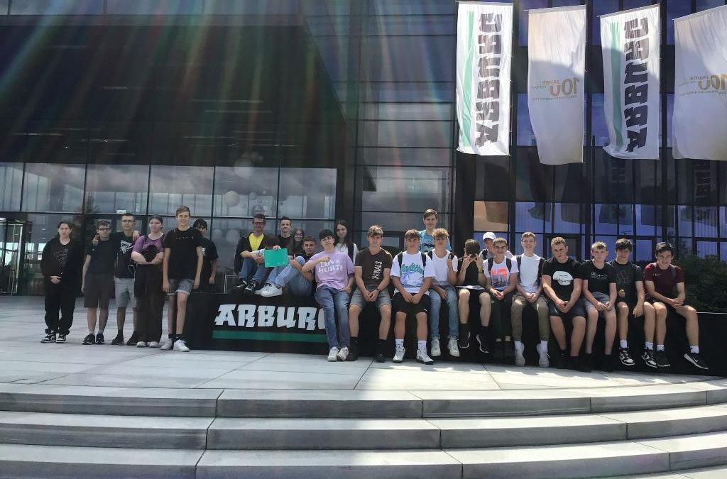 Besuch bei der Firma Arburg?! – Na LOGO!